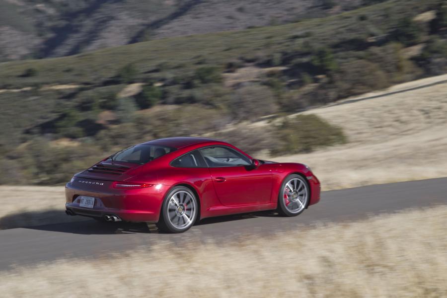  Porsche 911 Carrera S 2012 года  (фото 26 из 155)